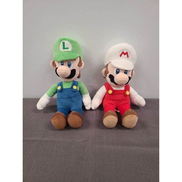 2017 Nintendo Super Mario Mario and Luigi Plush - Picture 1 of 4